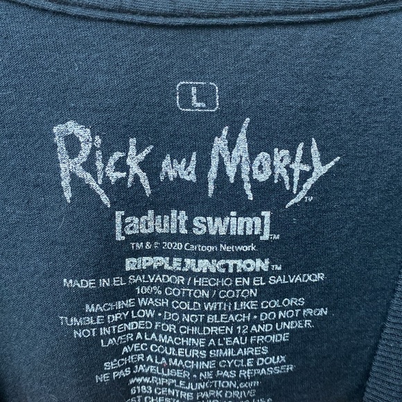 Rick & Morty Pickle Rick Graphic Tee - Picture 7 of 7